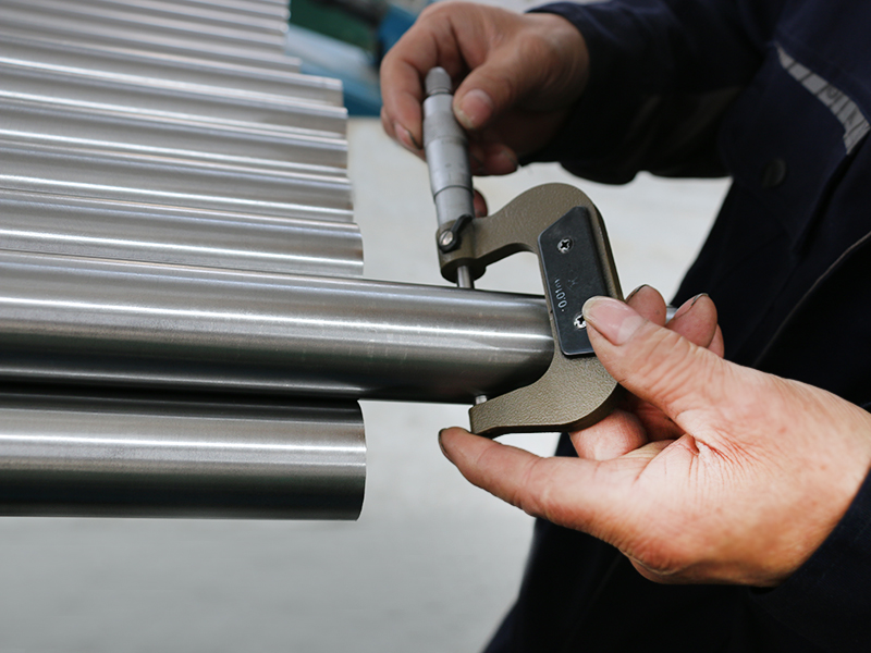 Piston rod